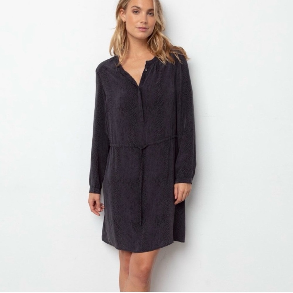 Rails 100% Silk, Black/Charcoal, Long Sleeve, Midi Dress With Subtle Cobra Print - Picture 2 of 10
